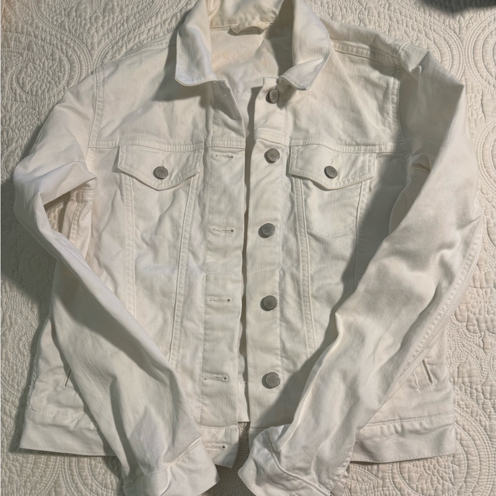 Women’s Gap 1969 White Denim Jacket - Size M